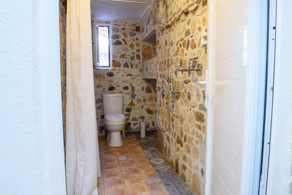 Lavrio Stone House 5 Min From The Centre/Port Daire Dış mekan fotoğraf